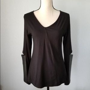 Rock ‘N Karma leather sleeve cutout top